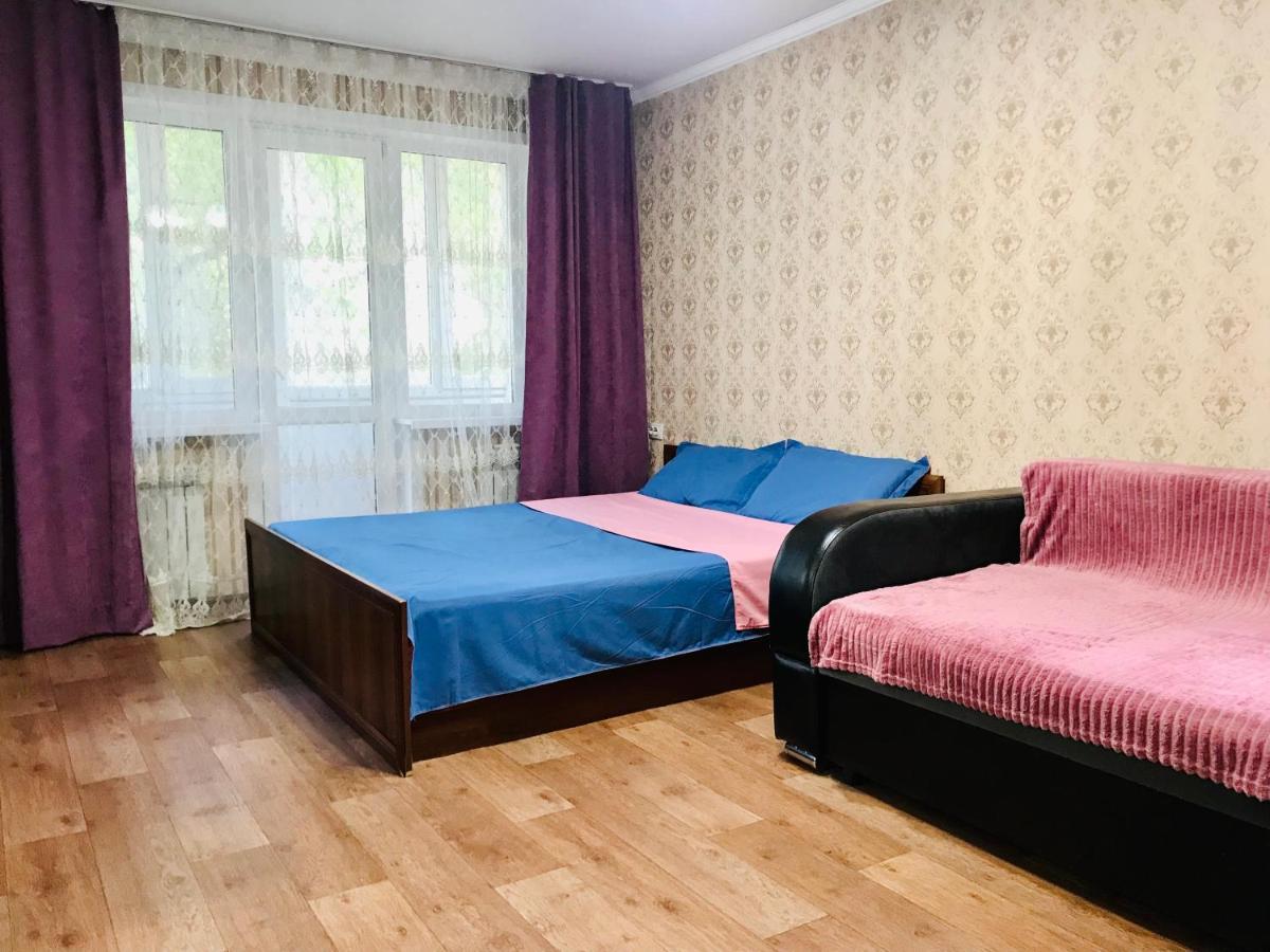 Apartaments In The City Center 卡拉甘达 外观 照片