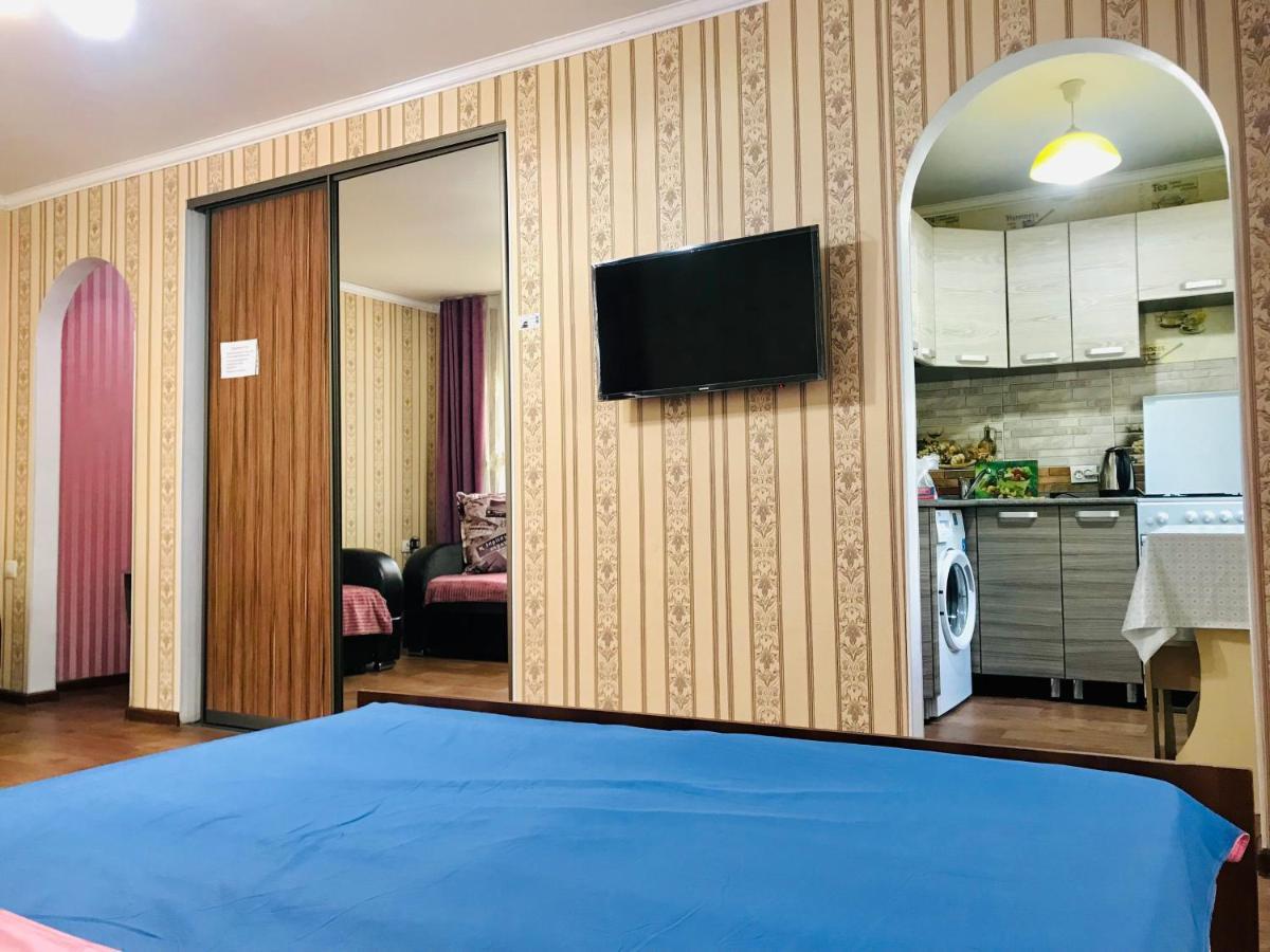 Apartaments In The City Center 卡拉甘达 外观 照片